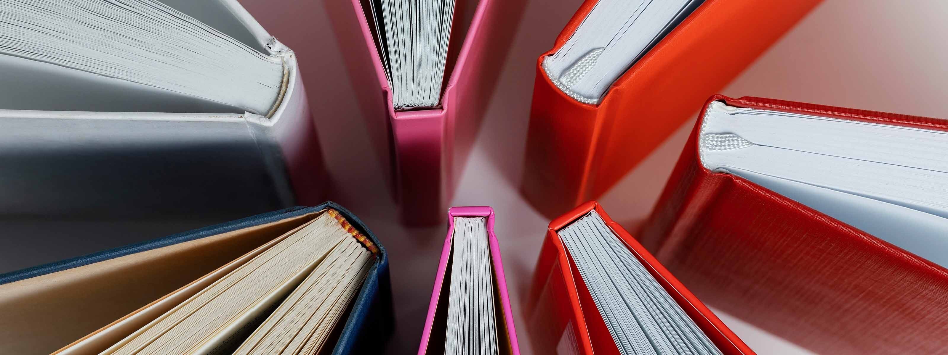 Empastados para libros de distintos tipos.